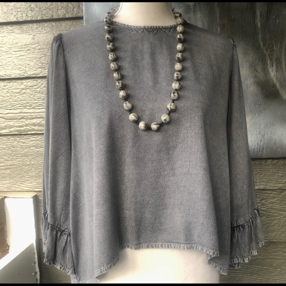 Style Envy Rayon Top w/3/4 Length Bell Sleeves M